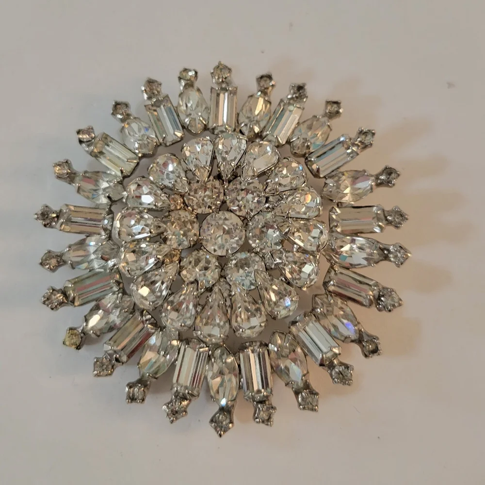 Vintage Weiss Crystal Brooch Germany